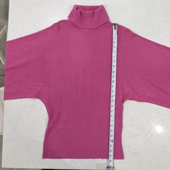 BCBGMAXAZRIA Women Deep Pink Sweater Turtleneck Cowl Neck Wide Long Sleeves L - Picture 5 of 9